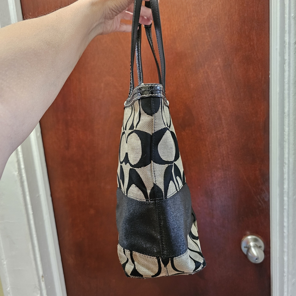 Coach Black and Tan Signature Tote - Picture 6 of 7